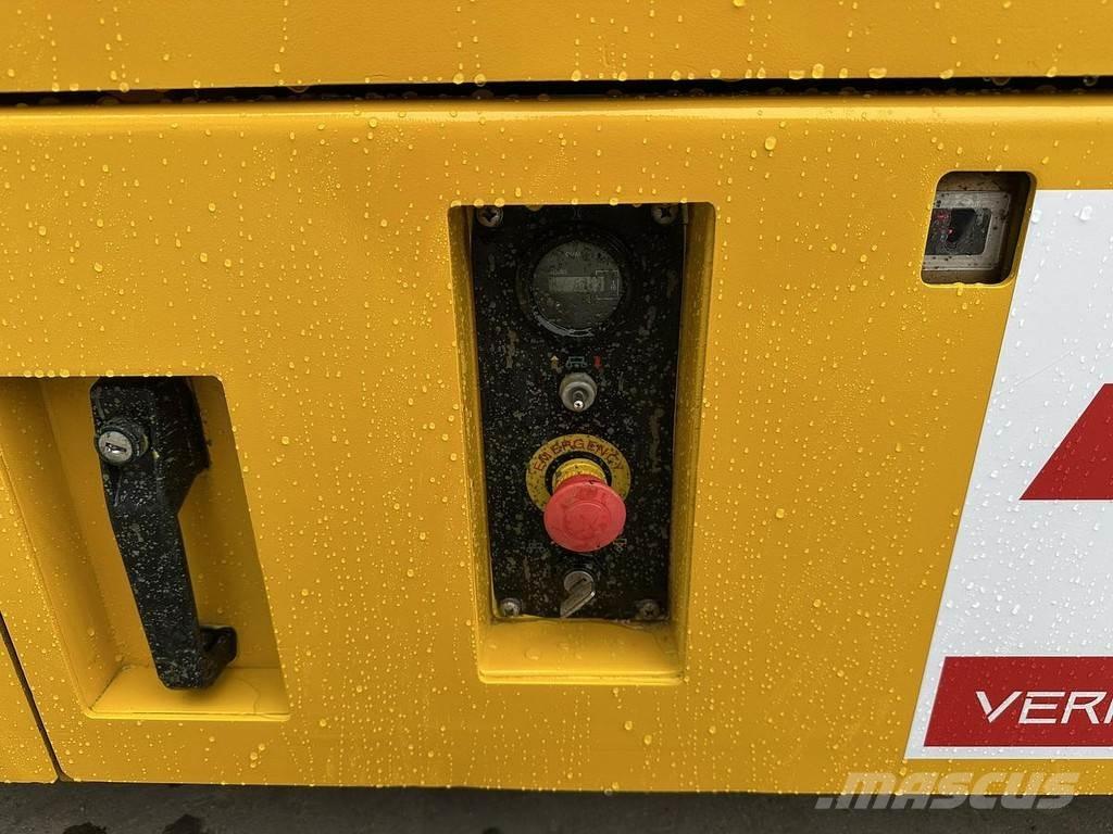 JCB S2032E Autre nacelle élévatrice
