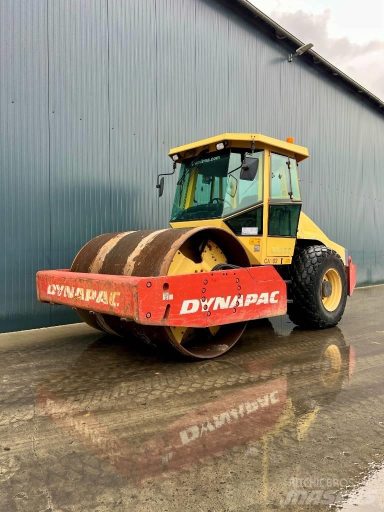 Dynapac CA302D Rouleaux monocylindre