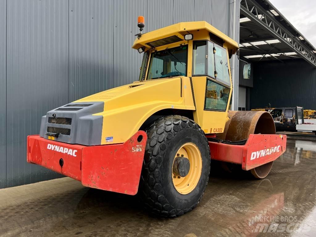 Dynapac CA302D Rouleaux monocylindre
