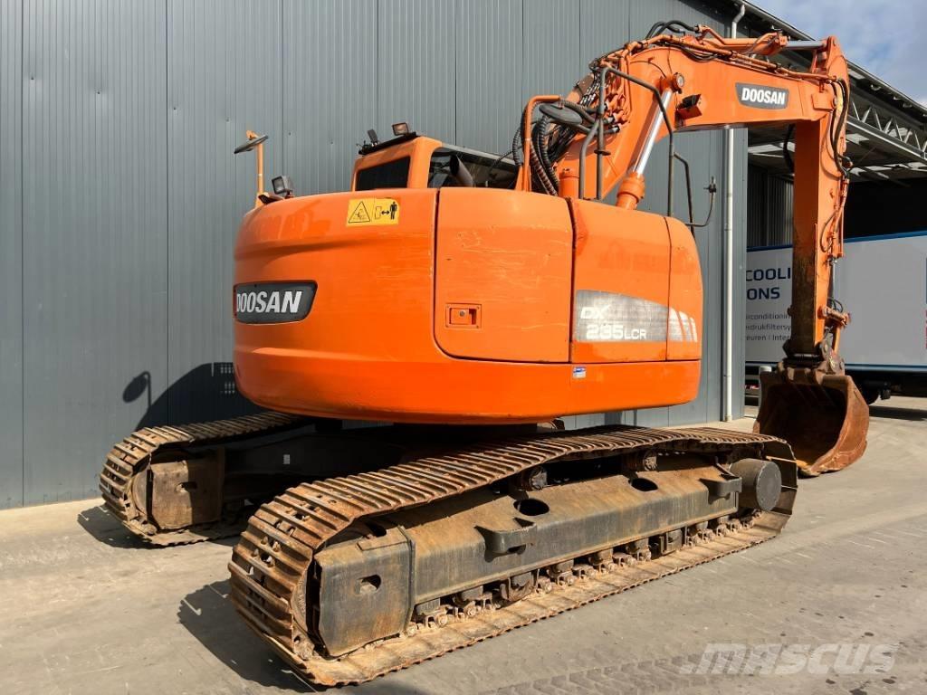 Doosan DX235LCR Pelle sur chenilles