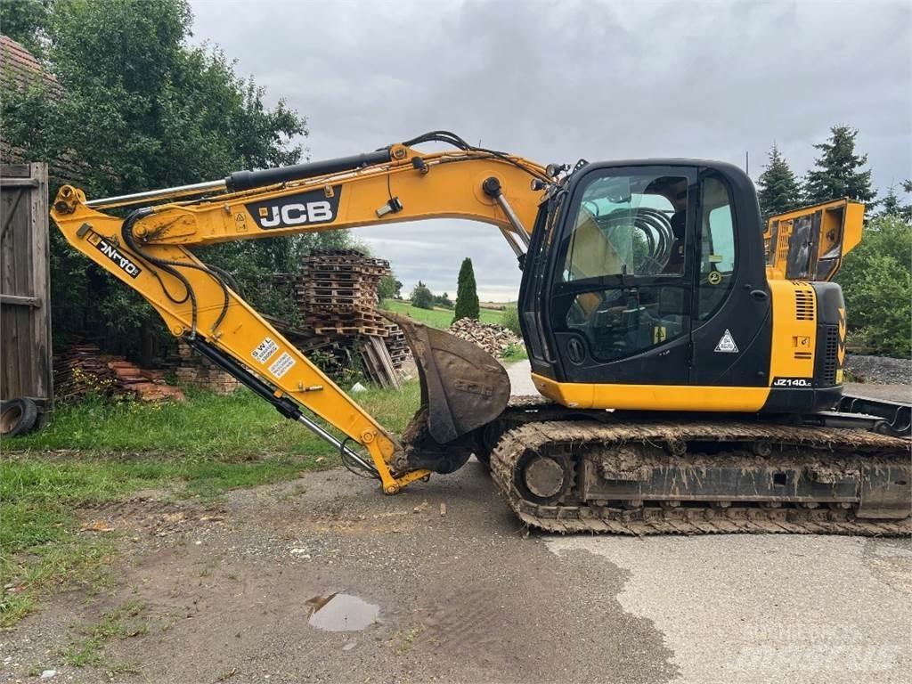 JCB JZ140D Pelle sur chenilles