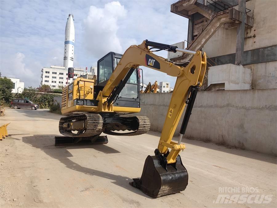 CAT 305.5E2 Pelle sur chenilles