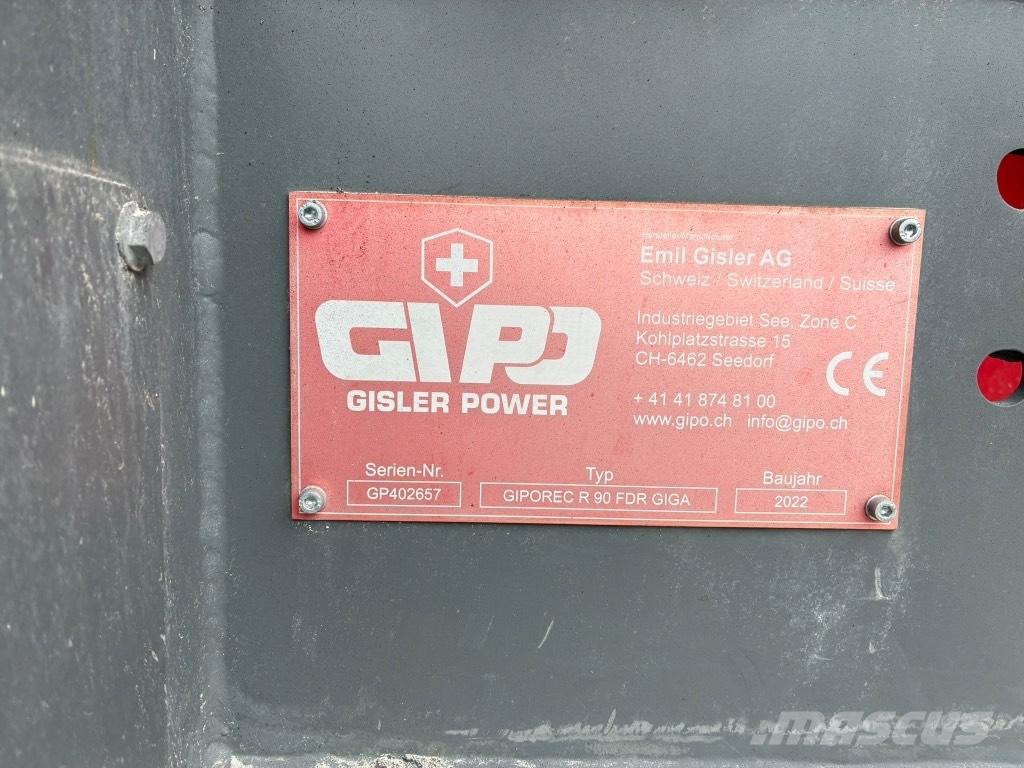 GIPO P090 GIGA Concasseur mobile