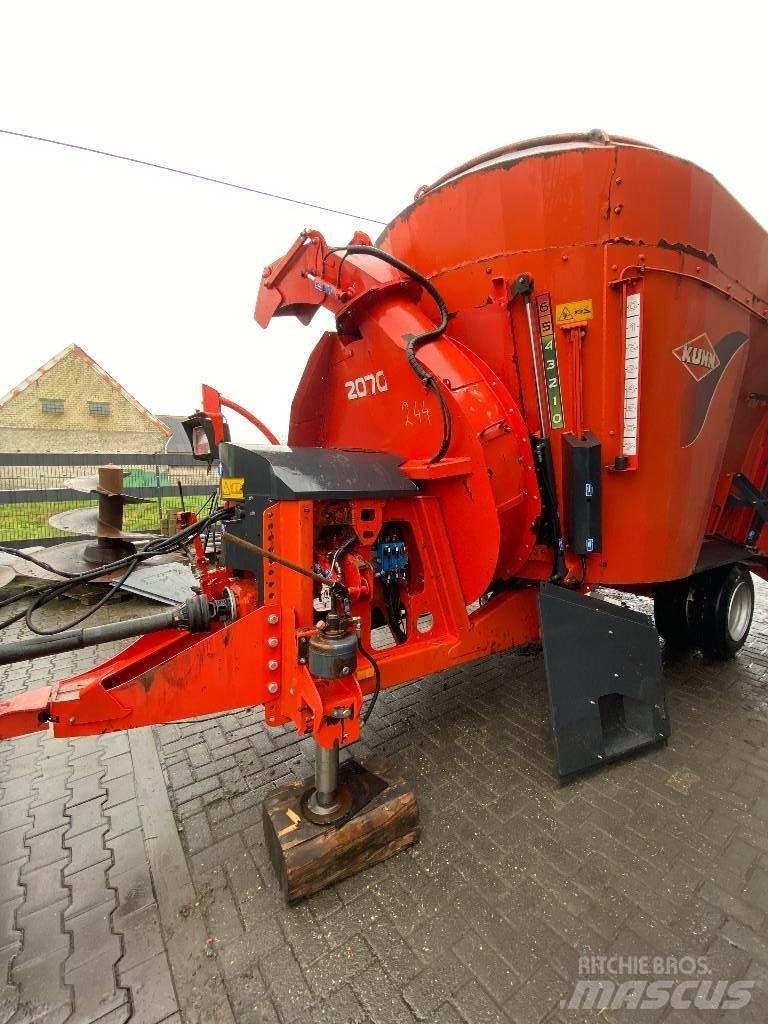 Kuhn Typ 2070 Mélangeuse