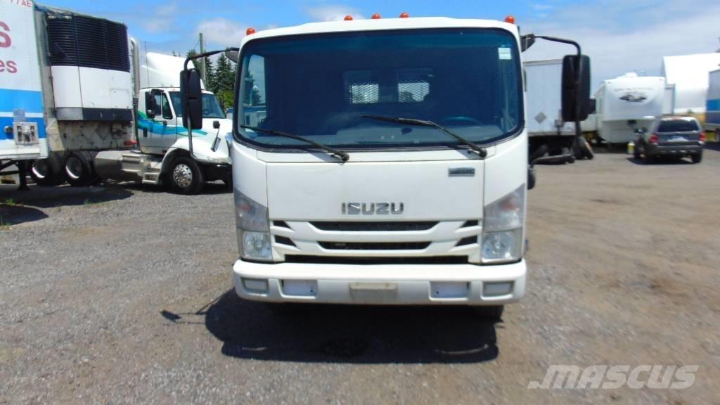 Isuzu NRR Camion plateau