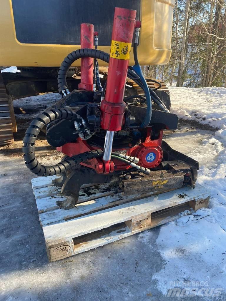 CAT 320 EL Pelle sur chenilles