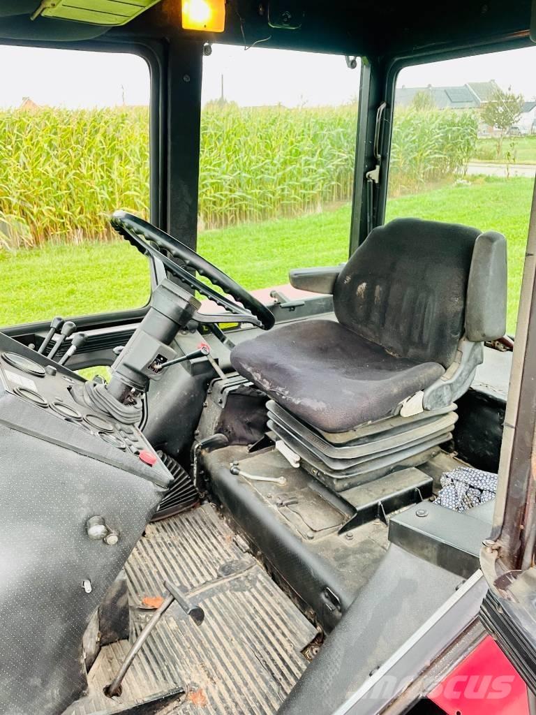 Belarus 552 Tracteur