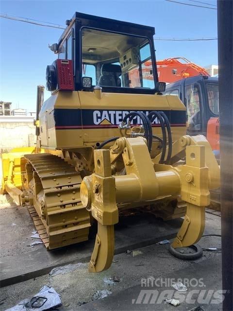 CAT D 6 G Bouteurs sur chenilles