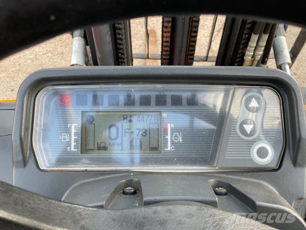 CAT DP 25 NT Chariots diesel