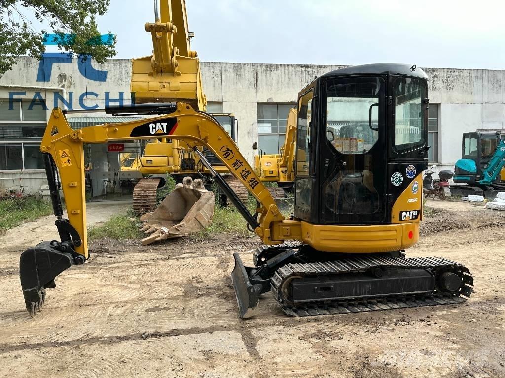 CAT 303 CR Mini pelle < 7t