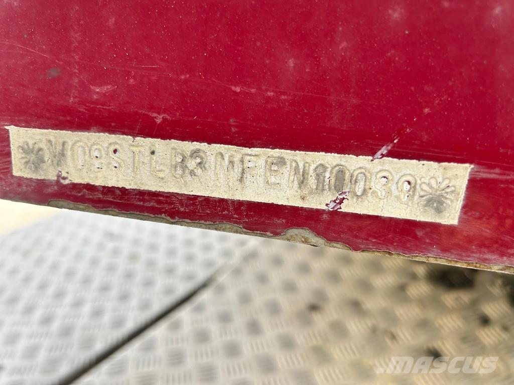 HRD 3-AXLE JUMBO Semi remorque surbaissée