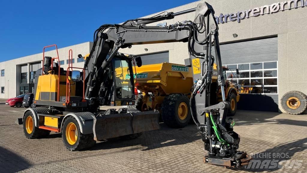 Volvo EWR130E Pelle sur pneus