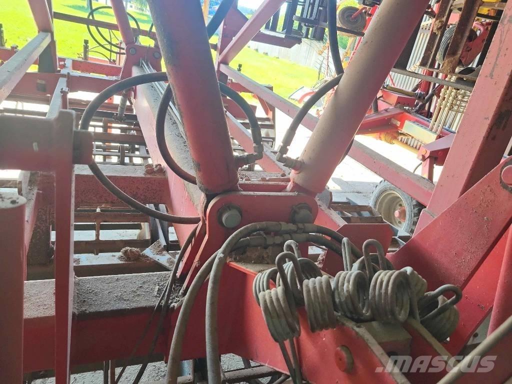 Vogel & Noot 6000 Déchaumeur, cultivateur