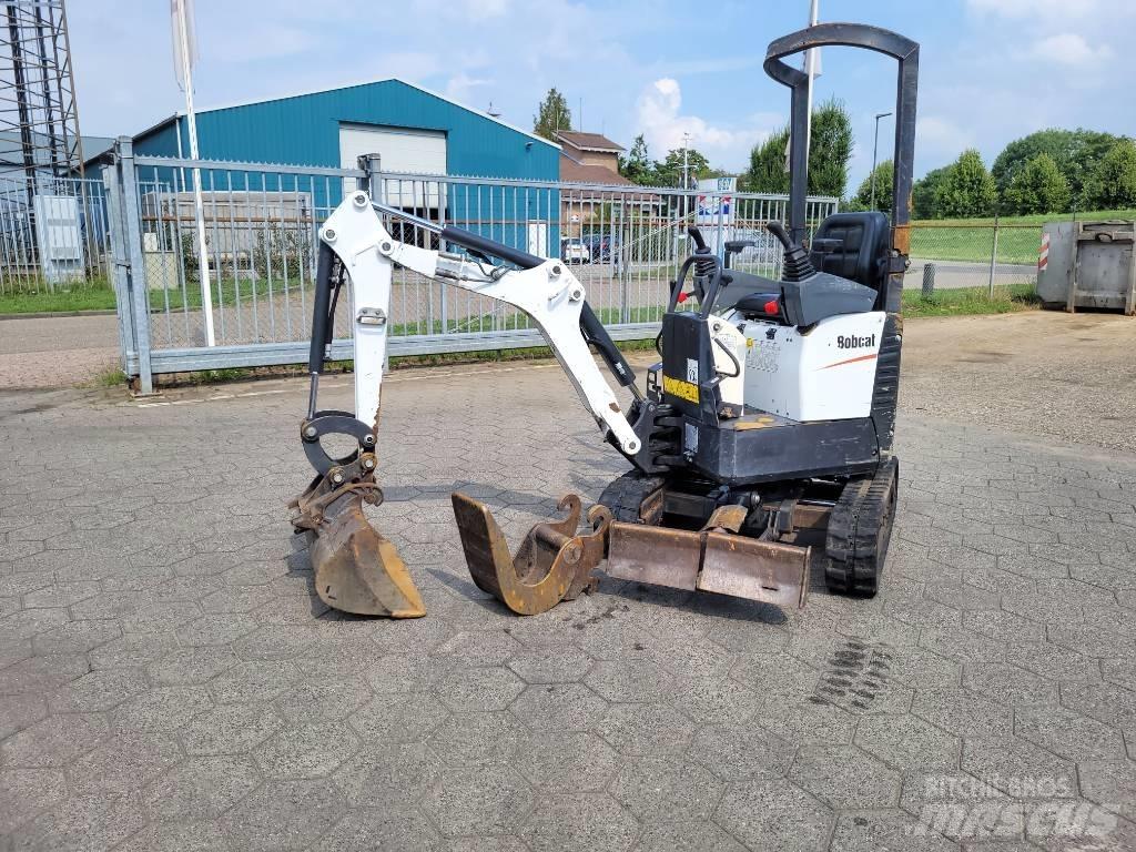 Bobcat E 10z Mini pelle < 7t