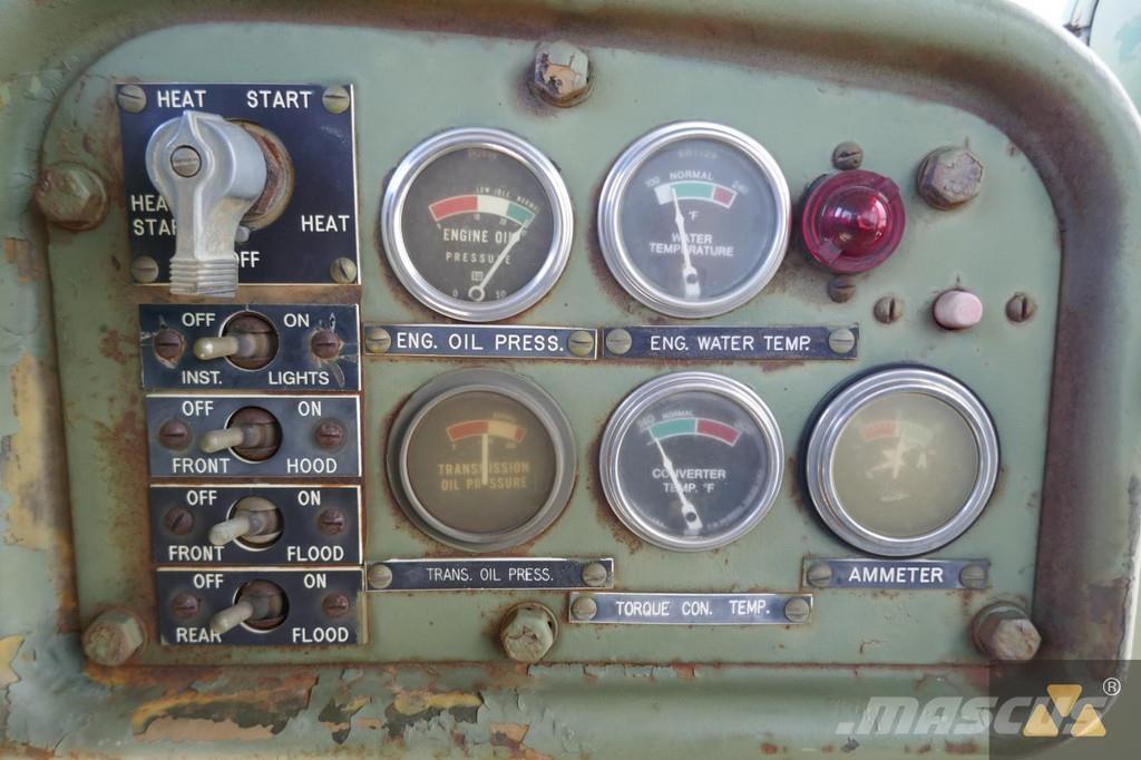 CAT D7F Ex-army Bouteurs sur chenilles