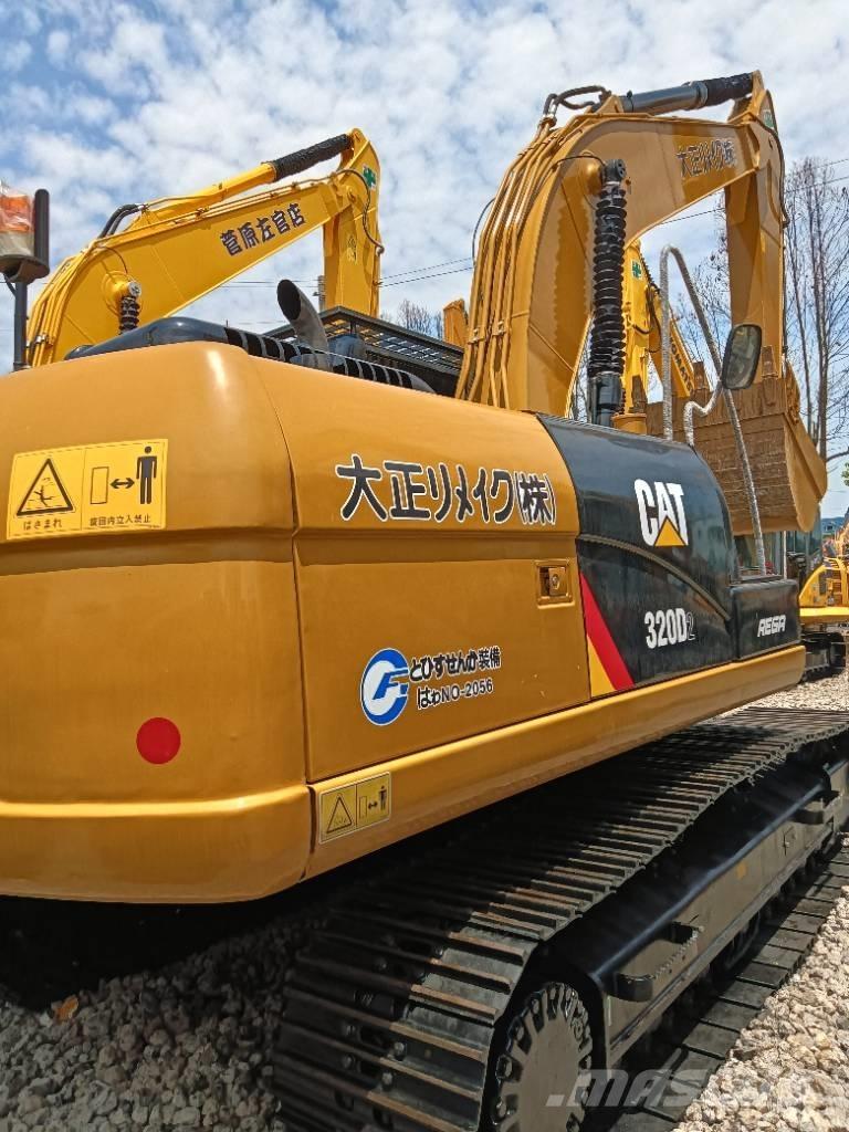 CAT 320 D Pelle sur chenilles