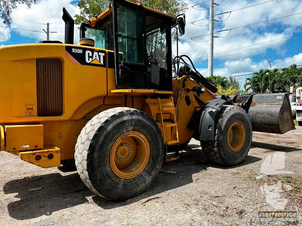 CAT 930 H Chargeuse sur pneus