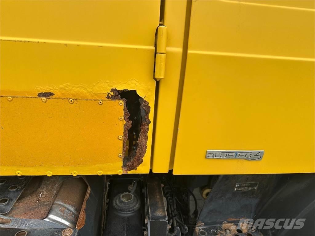 MB Trac U 4000 Tracteur