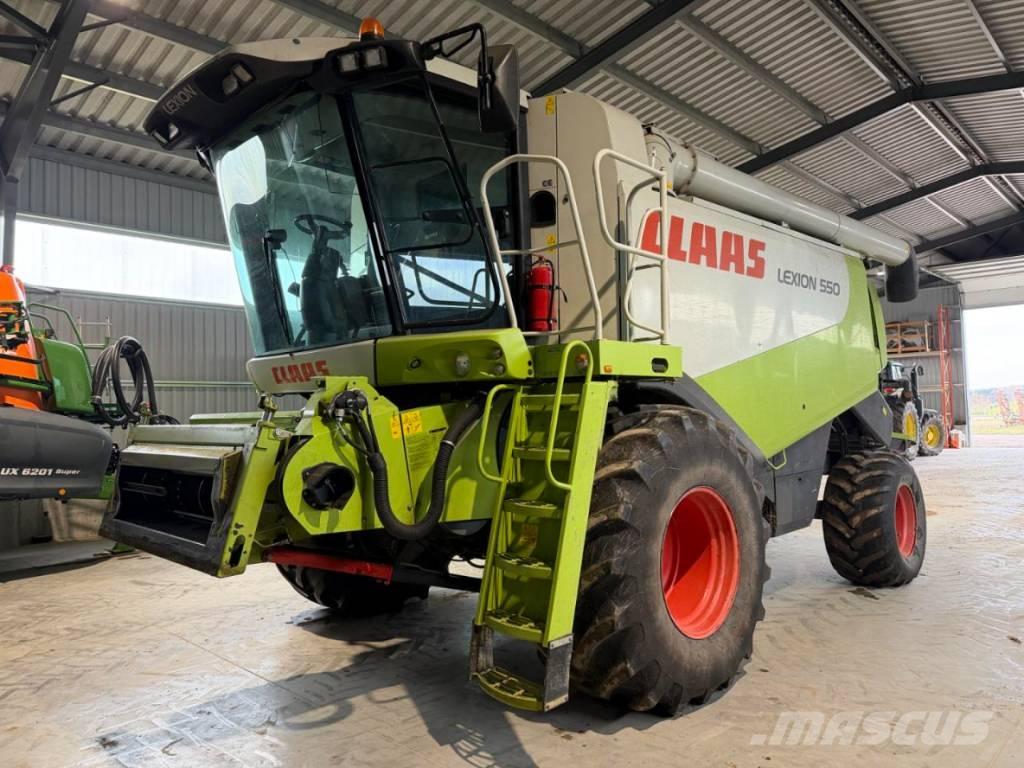 CLAAS Lexion 550 Moissonneuse batteuse