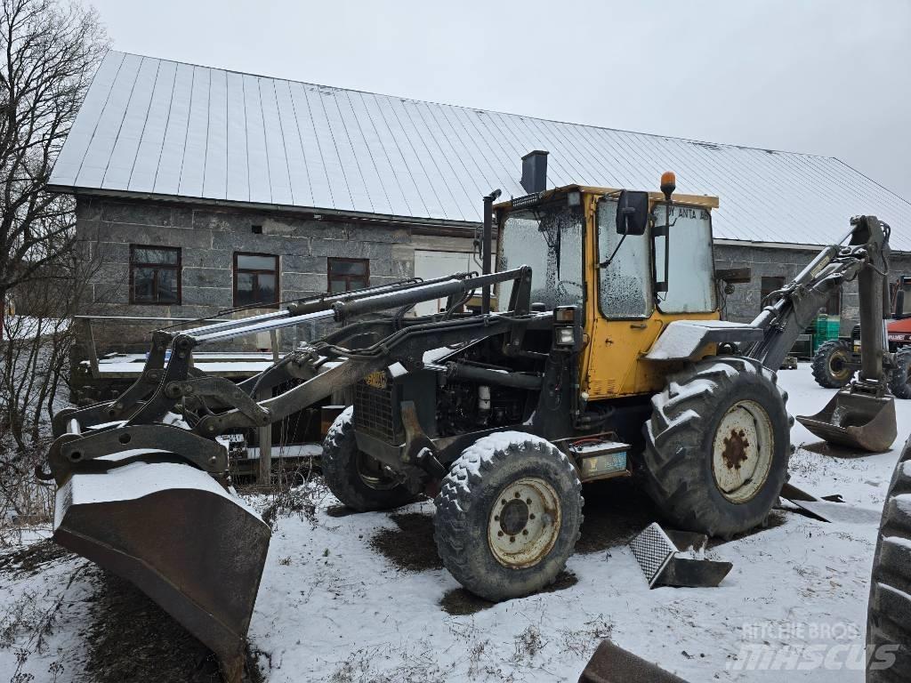 Valmet 6000 4x4 Tractopelle