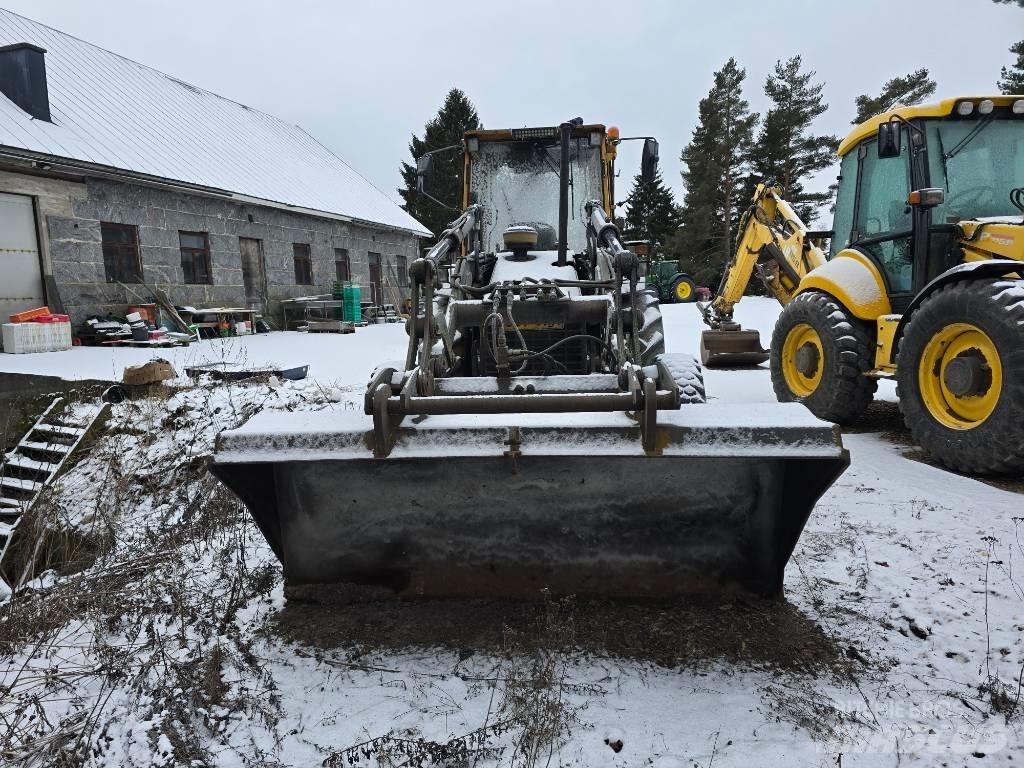 Valmet 6000 4x4 Tractopelle