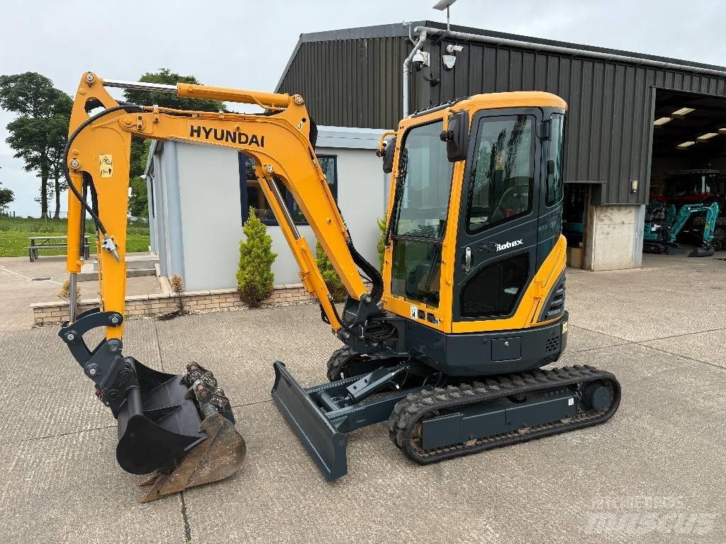 Hyundai R25Z-9 AK Mini pelle < 7t