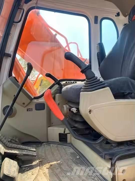 Doosan DH 150 LC-7 Pelle sur chenilles