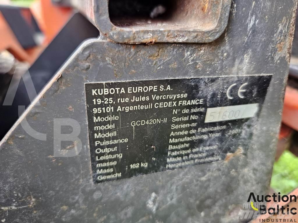 Kubota GCD420N-II Tondeuses montées