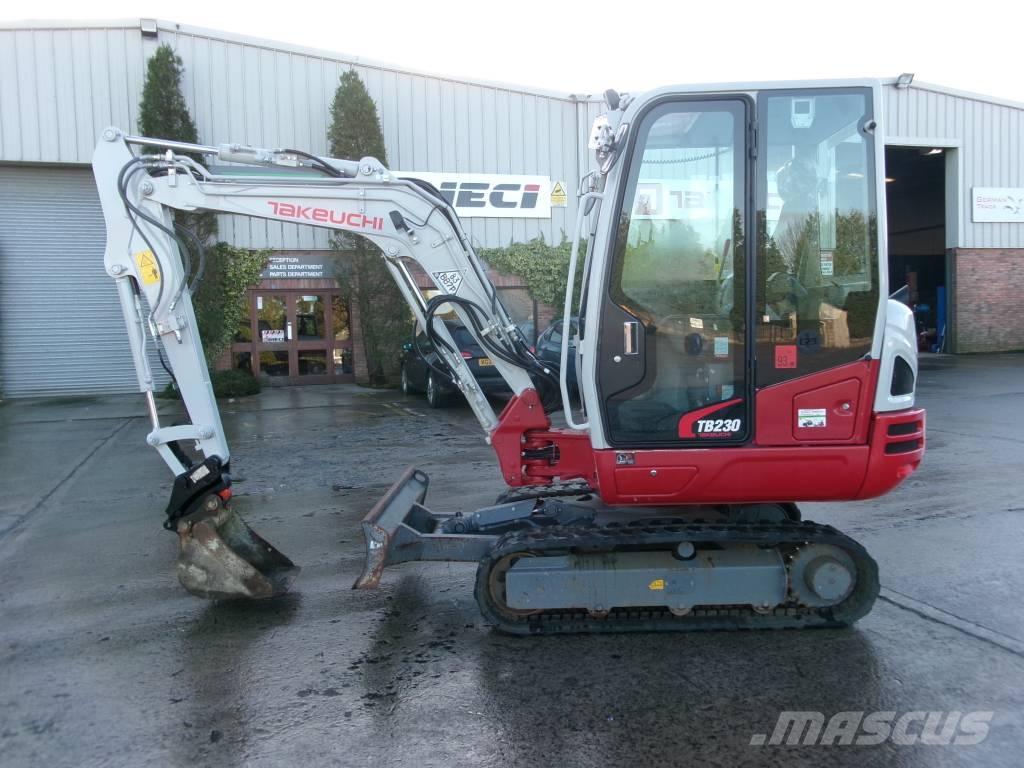 Takeuchi TB 230 Mini pelle < 7t
