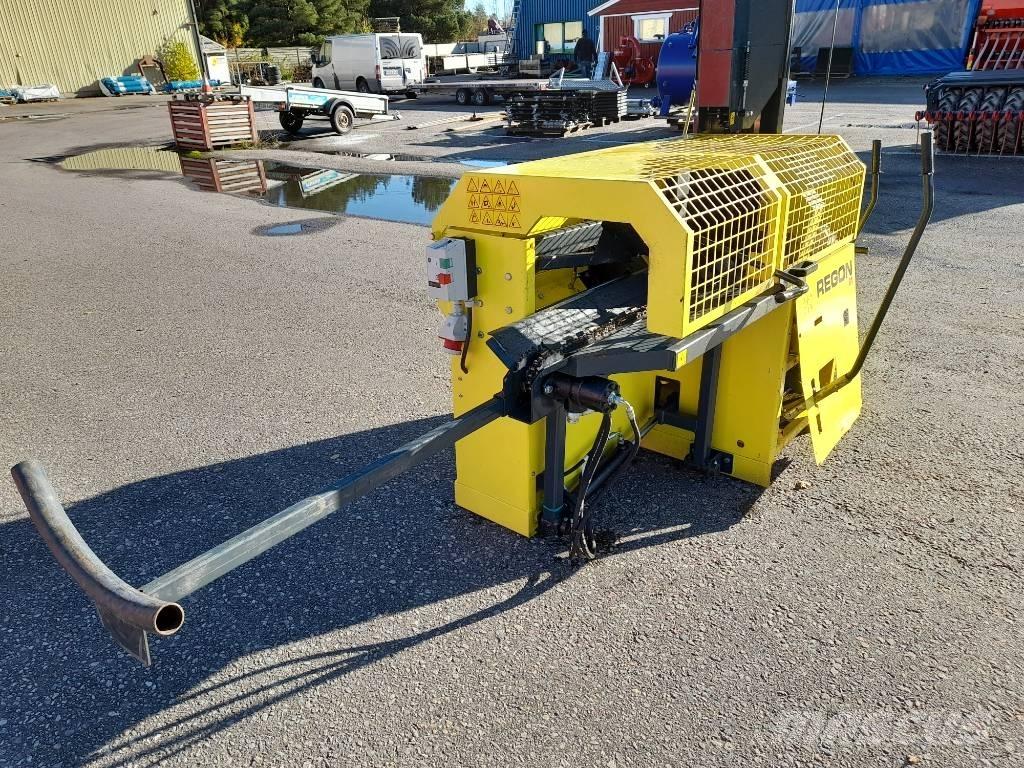  Regon R 1  Klapikone Fendeuse, Scie