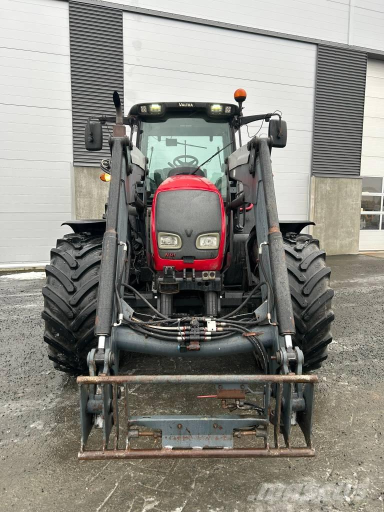 Valtra N141 Advance Tracteur