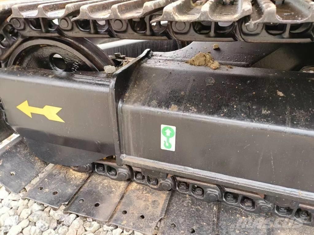 CAT 307 Pelle sur chenilles