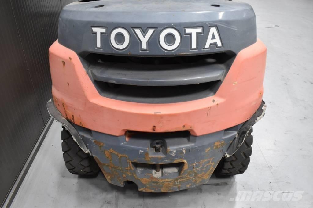 Toyota 40-8FD35N Chariots diesel