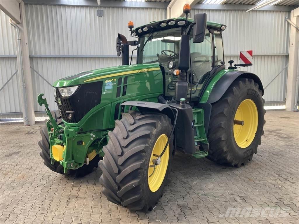 John Deere 6250R Tracteur