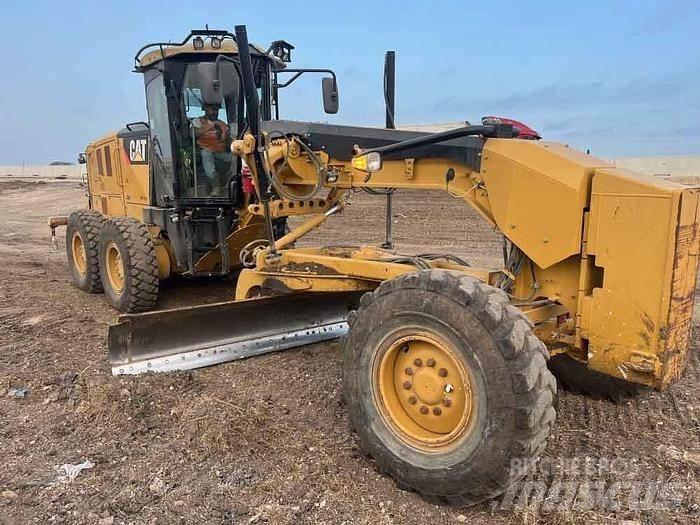 CAT 140M2 Niveleuse