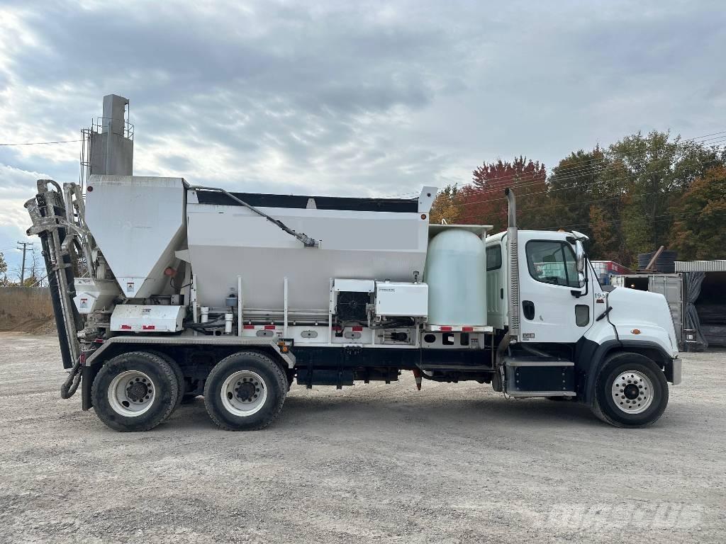 Freightliner 108 SD Autre camion