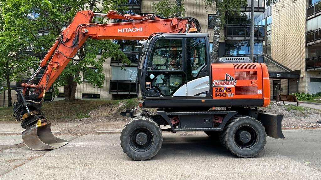 Hitachi ZX140W-5B Pelle sur pneus
