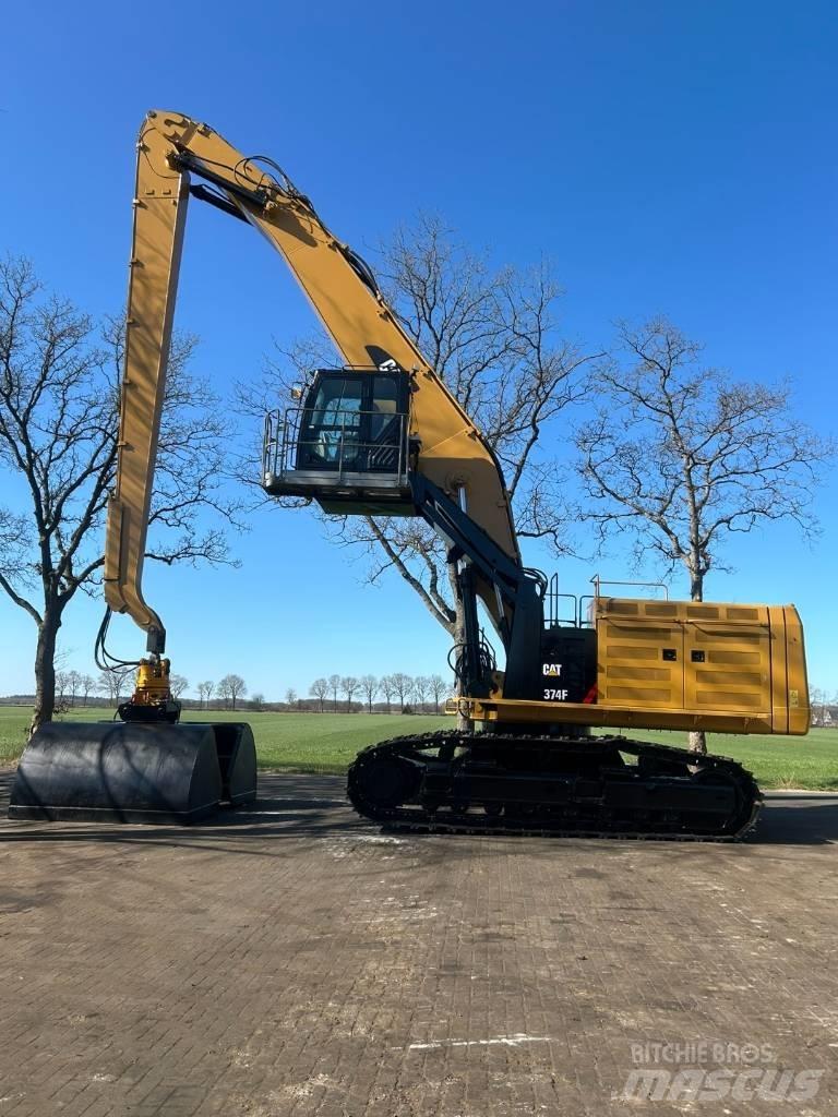 CAT 374 F Pelle à déchets