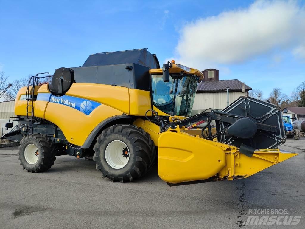 New Holland CX 8080 Moissonneuse batteuse