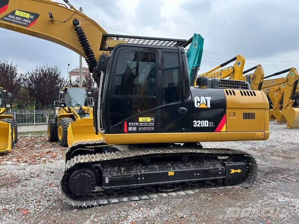 CAT 320 D Pelle sur chenilles