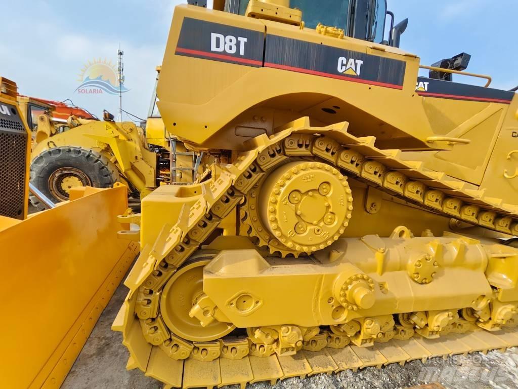 CAT D 8 T Bouteurs sur chenilles