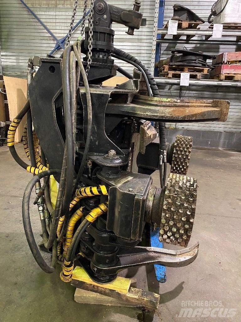 AFM 75 Abatteuse