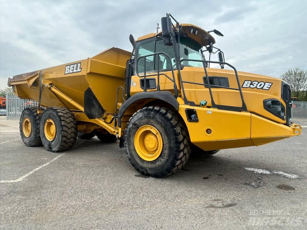 Bell B30E Tombereau articulé