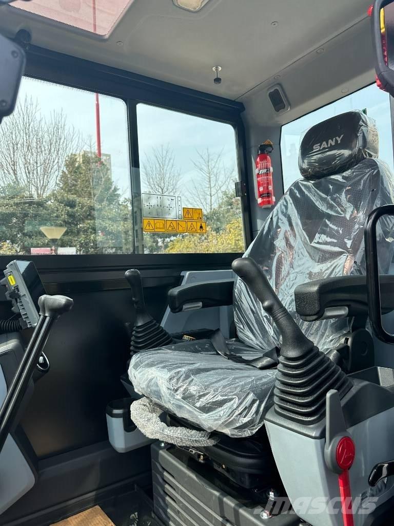 Sany SY60 Pelle sur chenilles