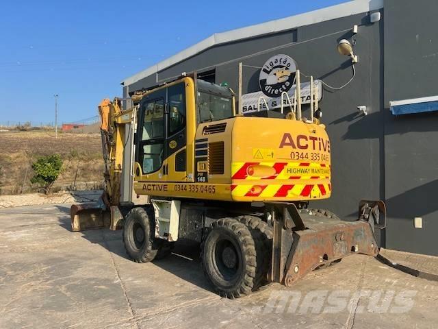 Komatsu PW 148 Pelle sur pneus
