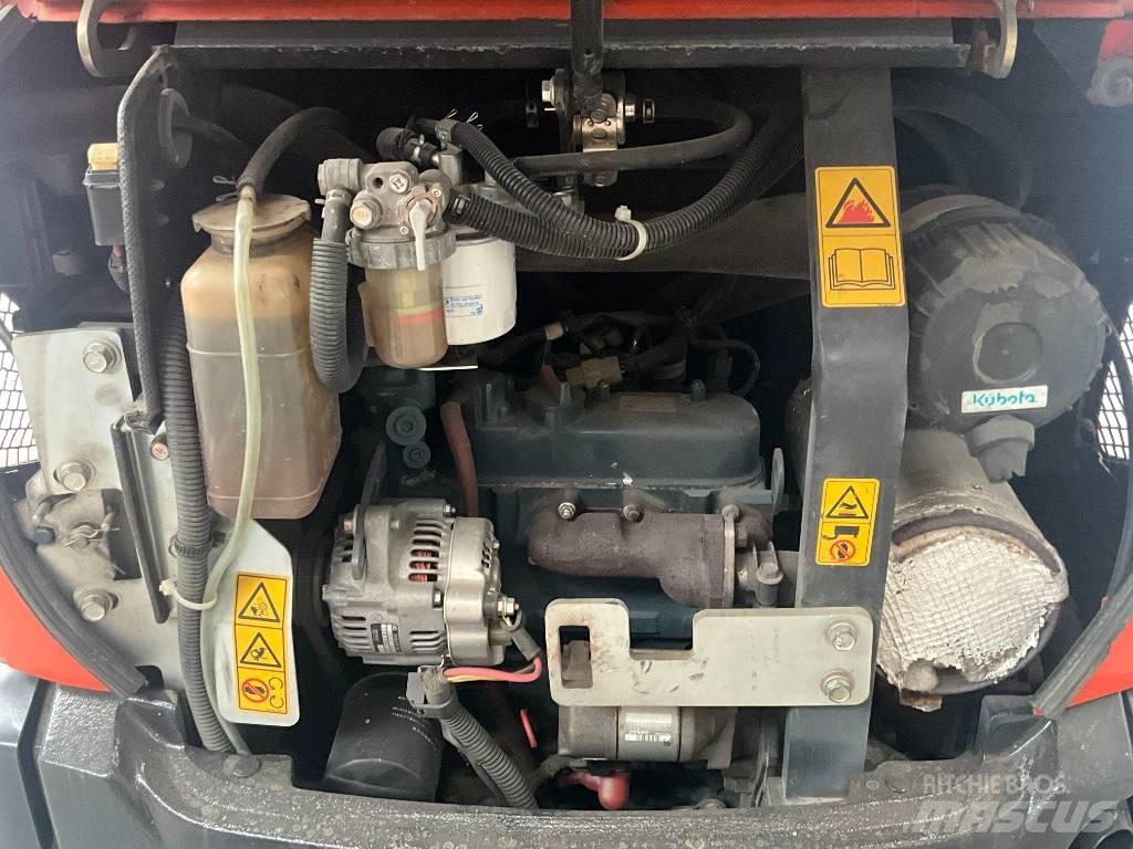 Kubota KX 015-4 Mini pelle < 7t