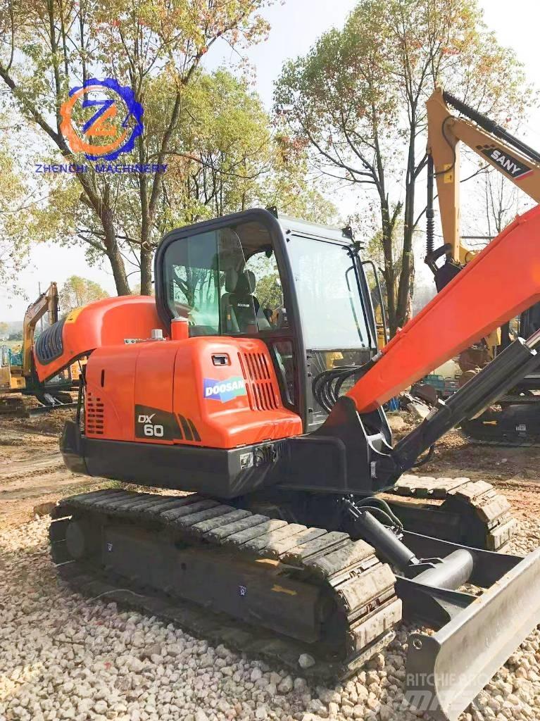 Doosan DX 60 Mini pelle < 7t