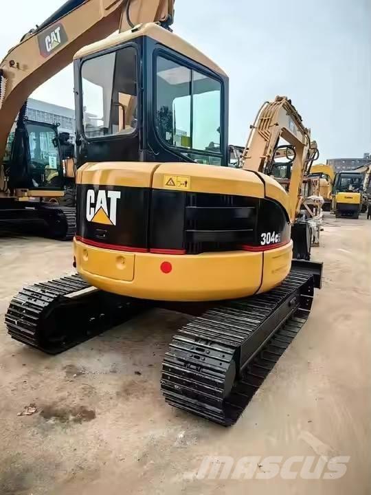 CAT 304 CR Mini pelle < 7t