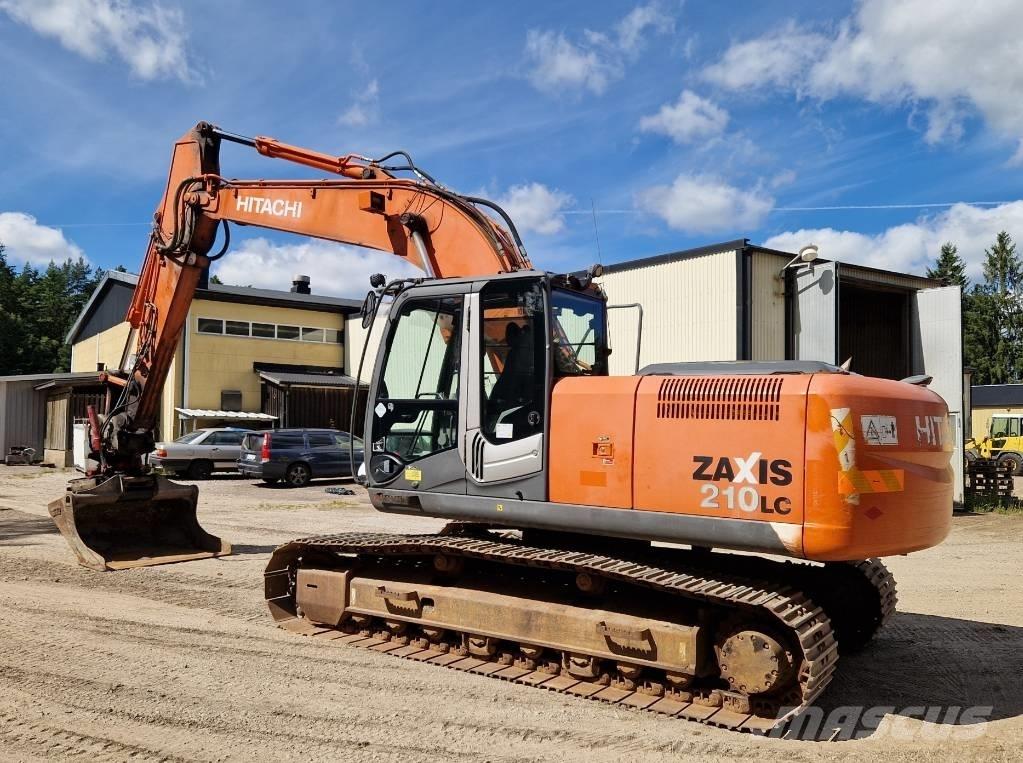 Hitachi ZX 210 LC-3 Pelle sur chenilles