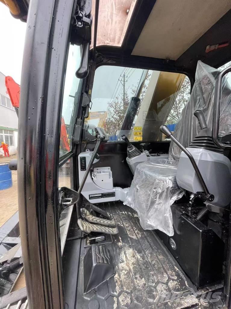 CAT 308 Mini pelle < 7t